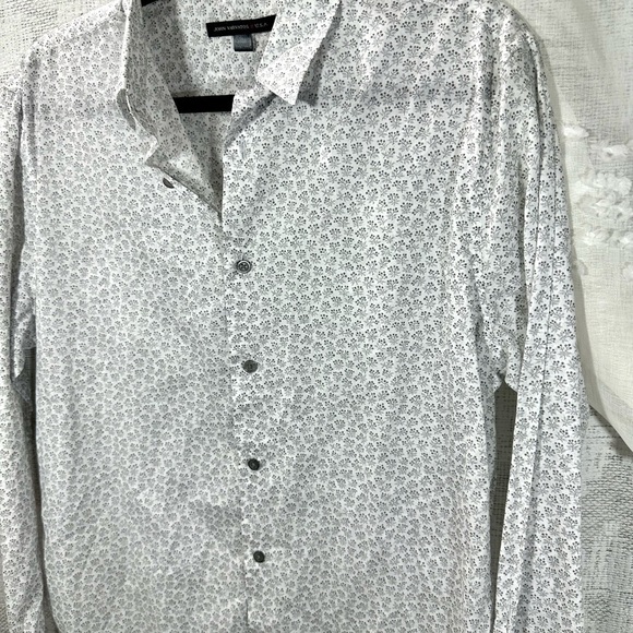 John Varvatos Star USA floral white and grey collared button up size M - Picture 7 of 11